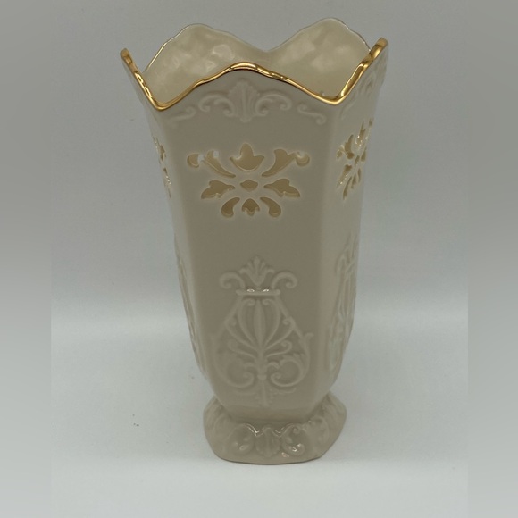 Lenox Other - Vintage Lenox Langtry Pierced 3D Design Vase